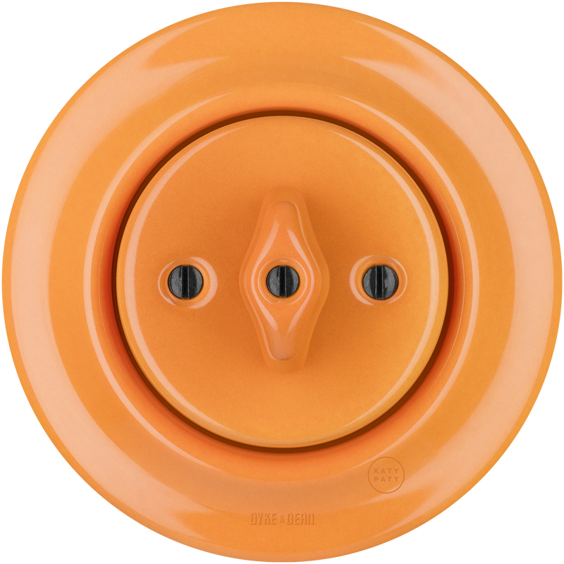 SOCKETS & SWITCHES - DYKE & DEAN