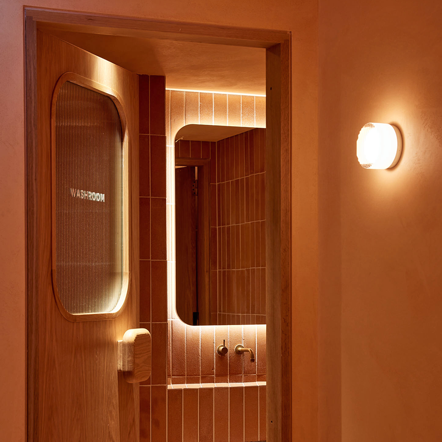 RIPPLE SCONCE WALL & CEILING LIGHT CAST GLASS CLEAR