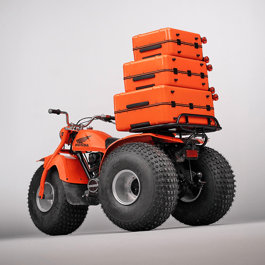 FLOYD CABIN TRAVEL CASE HOT ORANGE - DYKE & DEAN