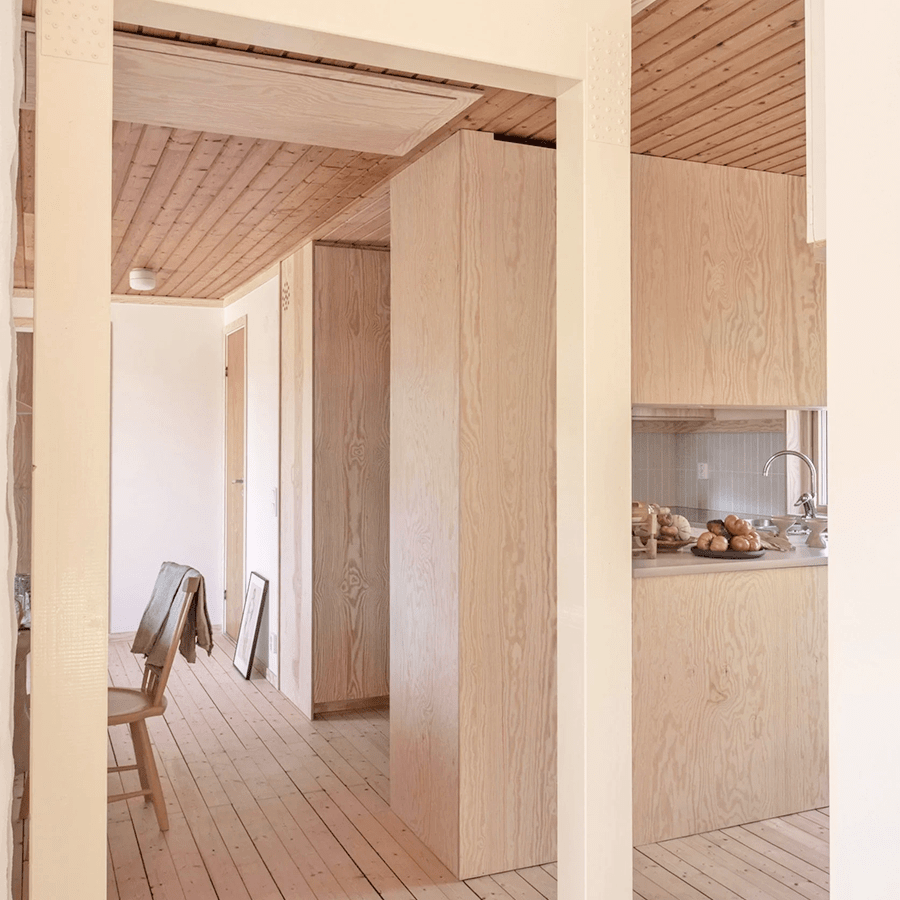 IFO ELECTRIC 100/110 PORCELAIN WHITE IP44 - DYKE & DEAN