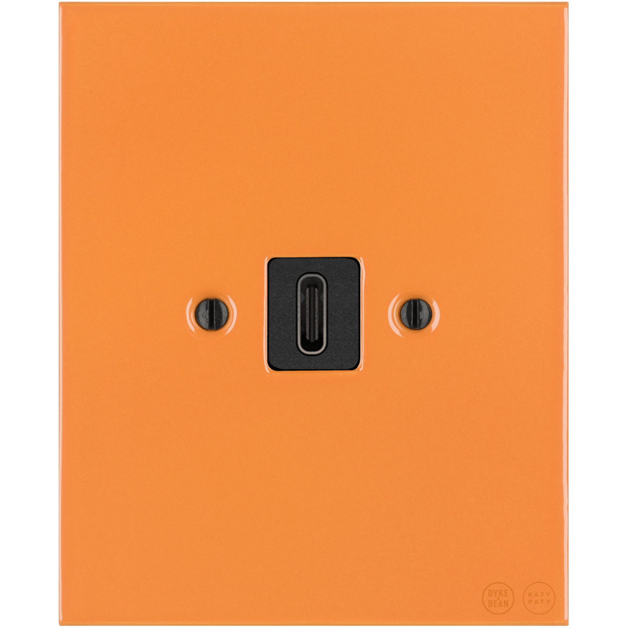 KATY PATY PORCELAIN PLATE WALL SOCKET CARROT USB - C - DYKE & DEAN