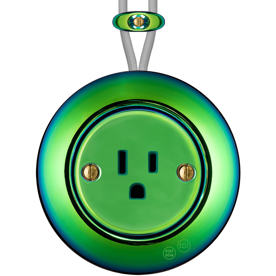 PORCELAIN KATY PATY COLONA ROUND SURFACE MOUNTED USA 15AMP SOCKET CHLOREDOO - DYKE & DEAN