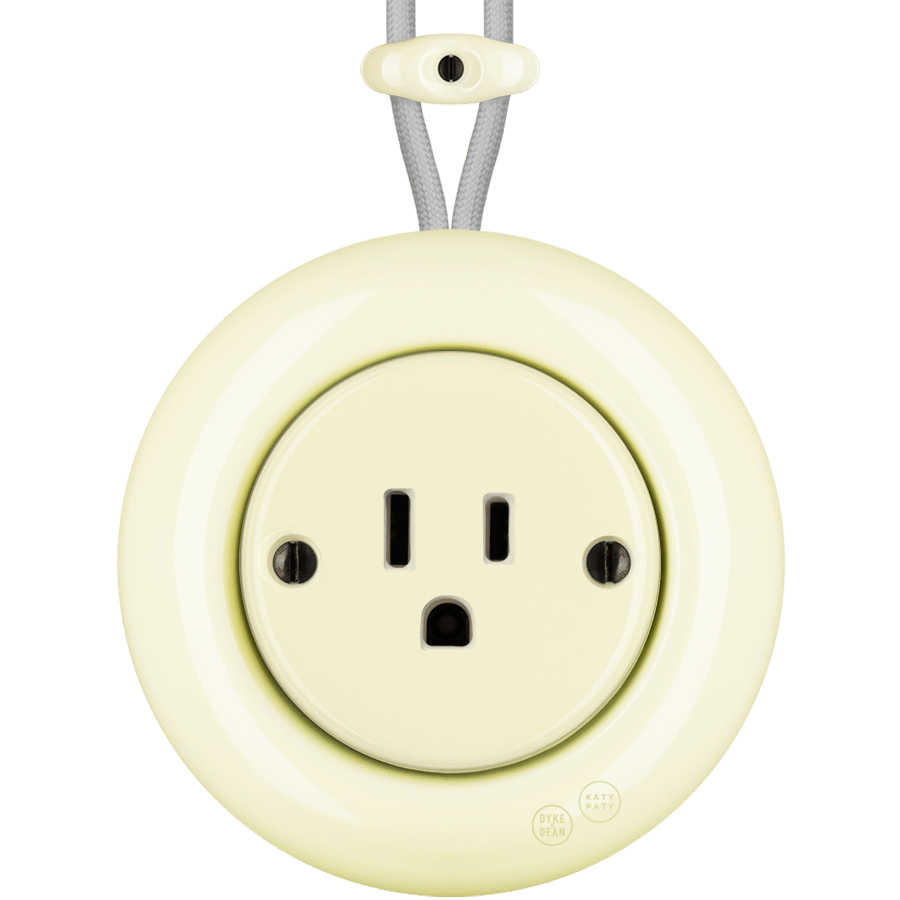 PORCELAIN KATY PATY COLONA ROUND SURFACE MOUNTED USA 15AMP SOCKET VANILLA - DYKE & DEAN