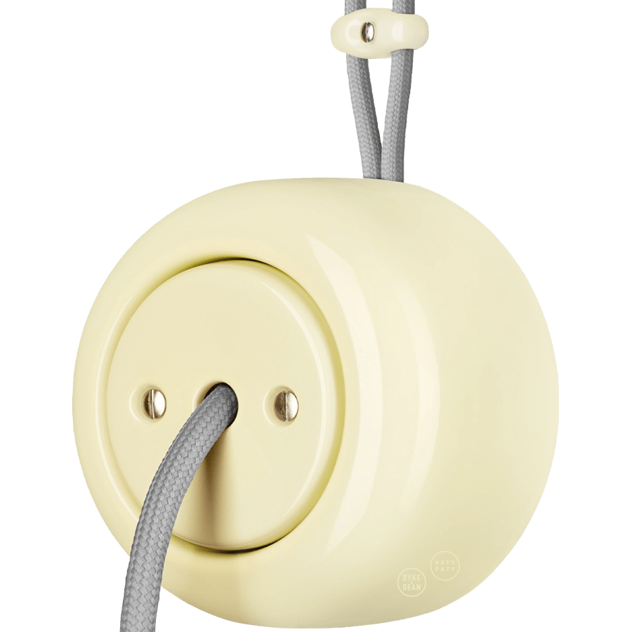 PORCELAIN ROUND SURFACE MOUNTED CABLE GLAND SOCKET VANILLA - DYKE & DEAN
