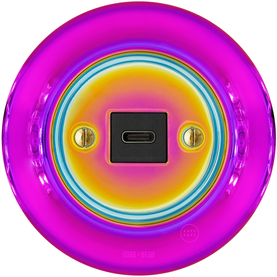 PORCELAIN WALL USB - C CHARGER SOCKET VIOLEDO - DYKE & DEAN