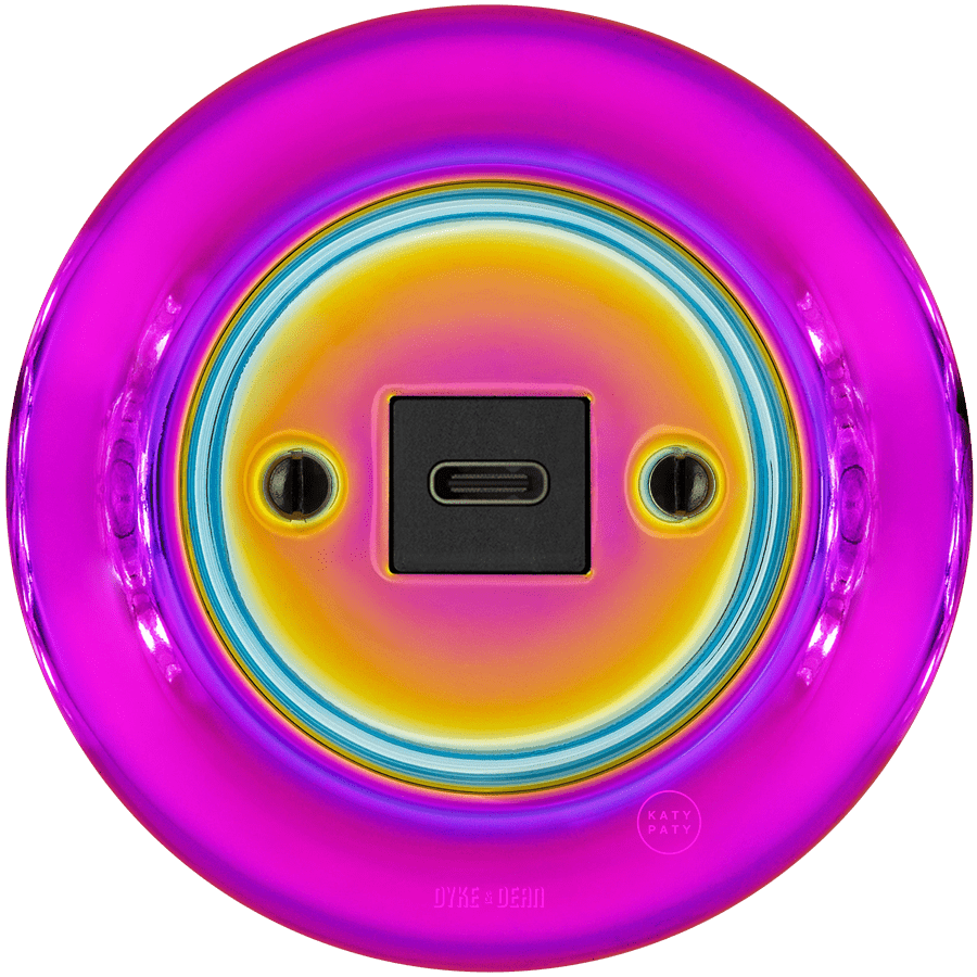 PORCELAIN WALL USB - C CHARGER SOCKET VIOLEDO - DYKE & DEAN