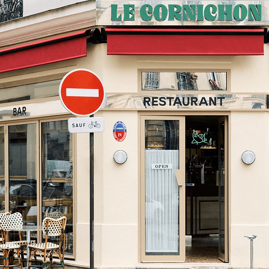 ROUND BULKHEAD WHITE DUROPLAST OPAL GLASS - DYKE & DEAN