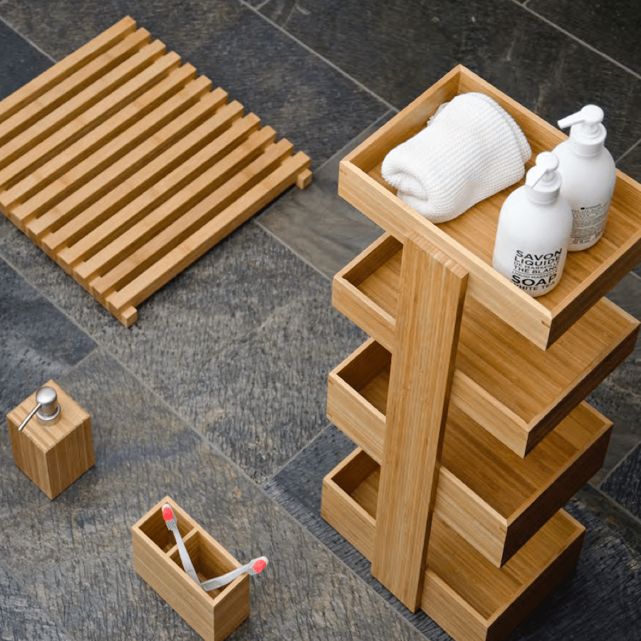 SOAP PUMP IN NATURAL OAK - DYKE & DEAN