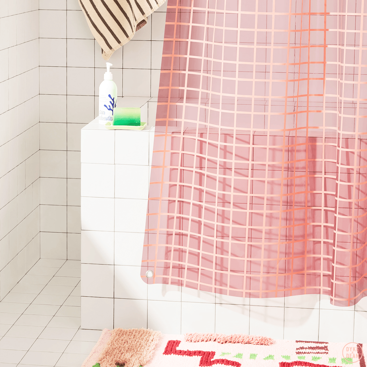 SUN SHOWER GRID CURTAIN ROSE - DYKE & DEAN