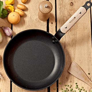 DE BUYER NON STICK CHOC FRYPAN 32CM - DYKE & DEAN