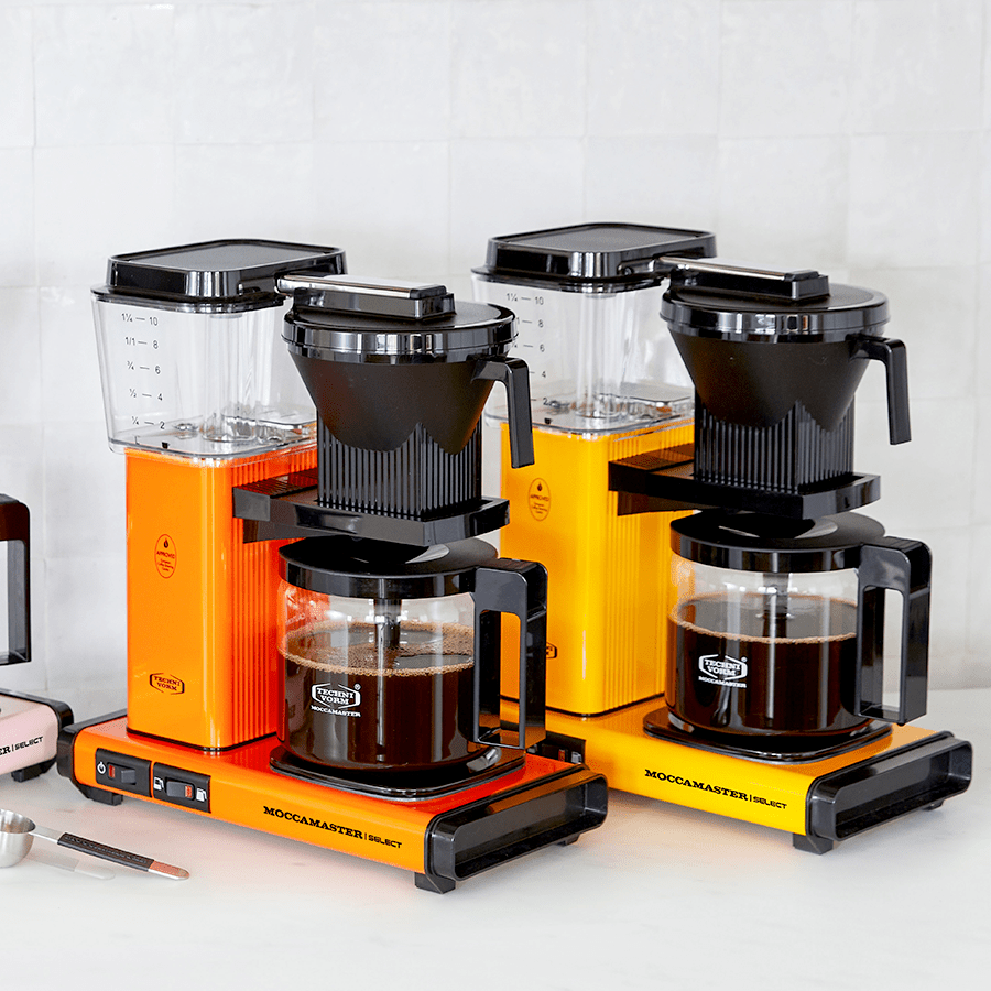 MOCCAMASTER COFFEE BREWER MUSTARD - DYKE & DEAN