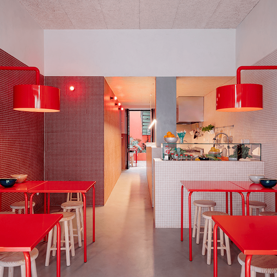 WALL & CEILING BATTEN LAMP E27 BLACK - DYKE & DEAN